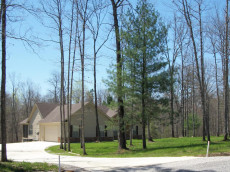 Stone Cliff Acres Level Wooded Home sites